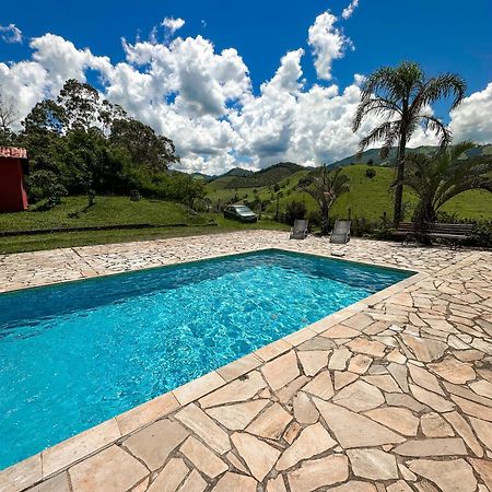 Pousada E Restaurante Casarao Passa Quatro Exteriör bild