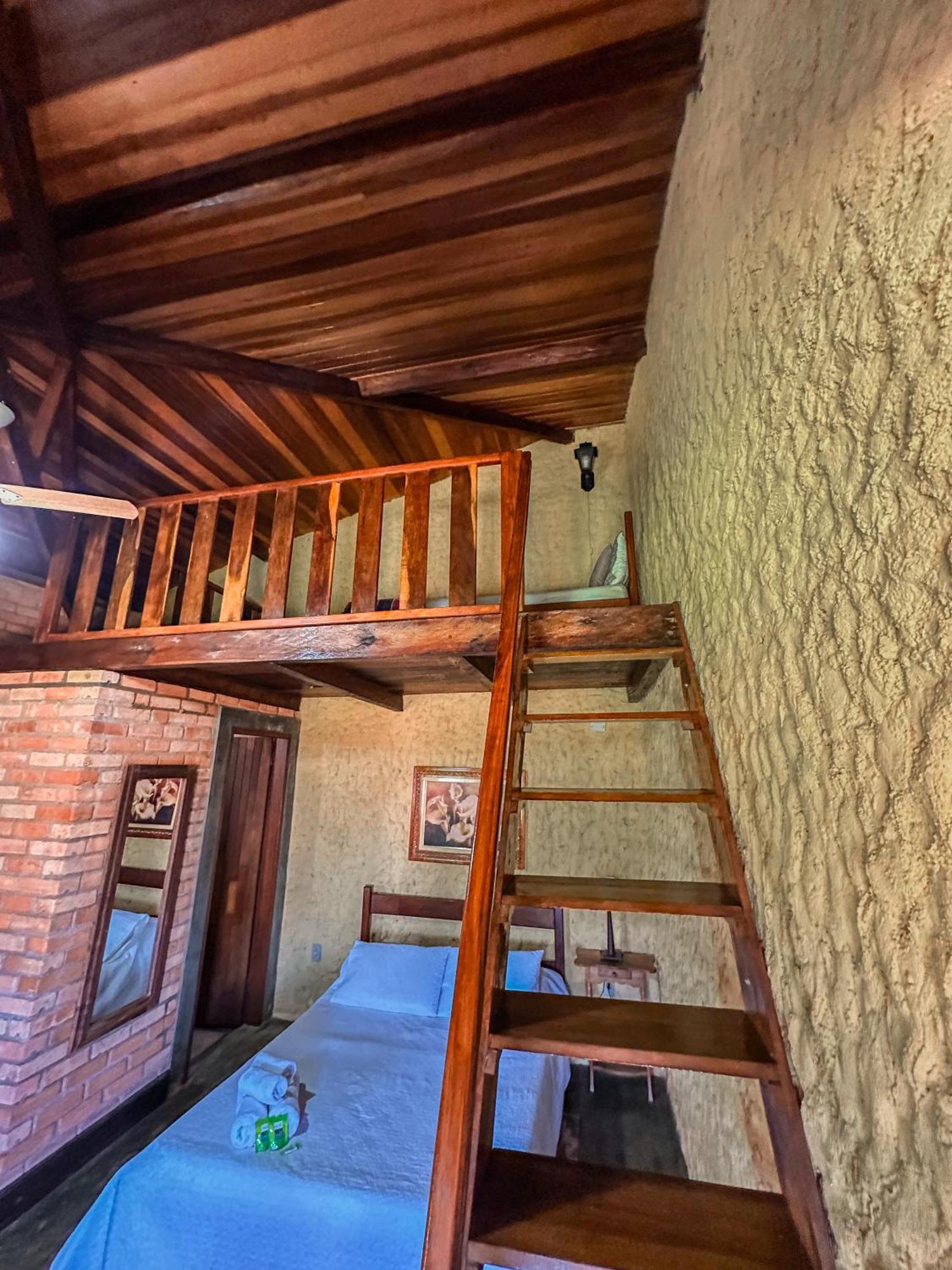 Pousada E Restaurante Casarao Passa Quatro Exteriör bild