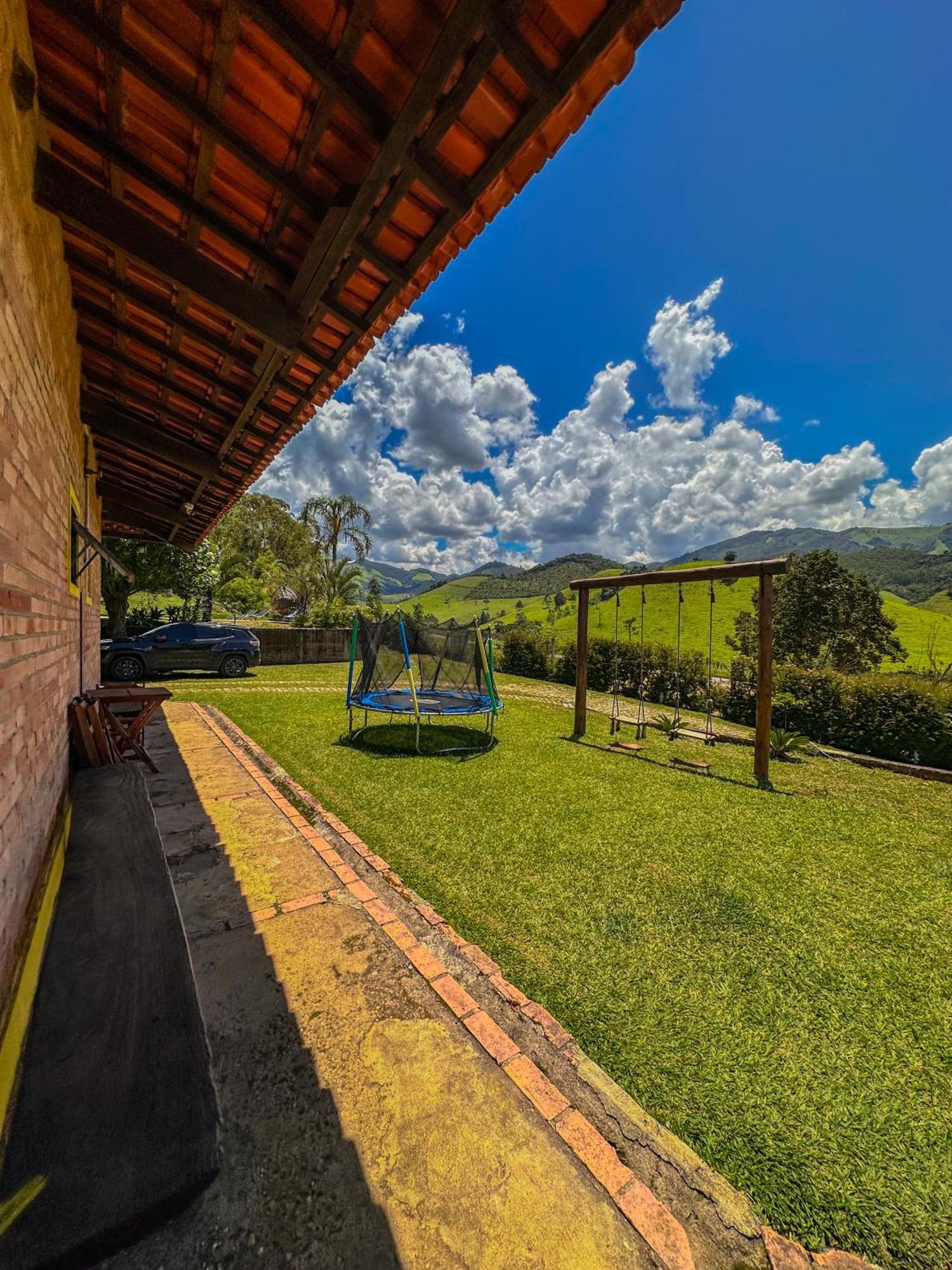 Pousada E Restaurante Casarao Passa Quatro Exteriör bild